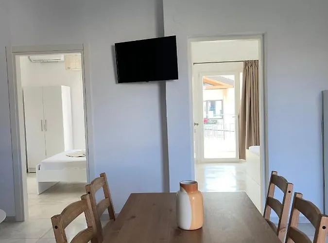 Apartment Athena's 2 Polychrono