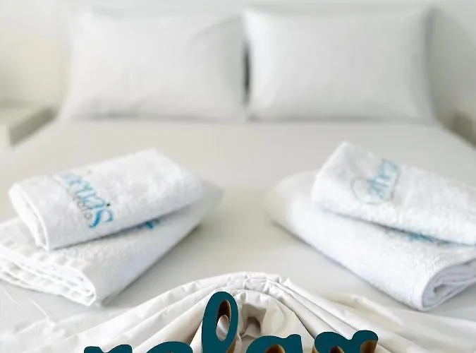 Athena's 2 Apartment *