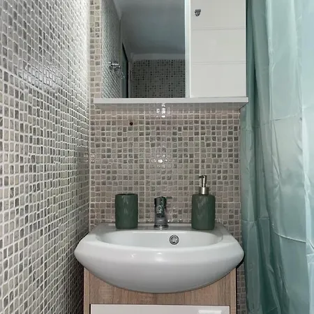 Athena's 2 Apartament *